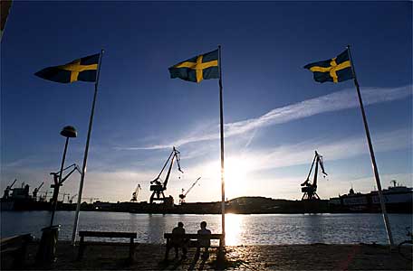 Cracking the flags